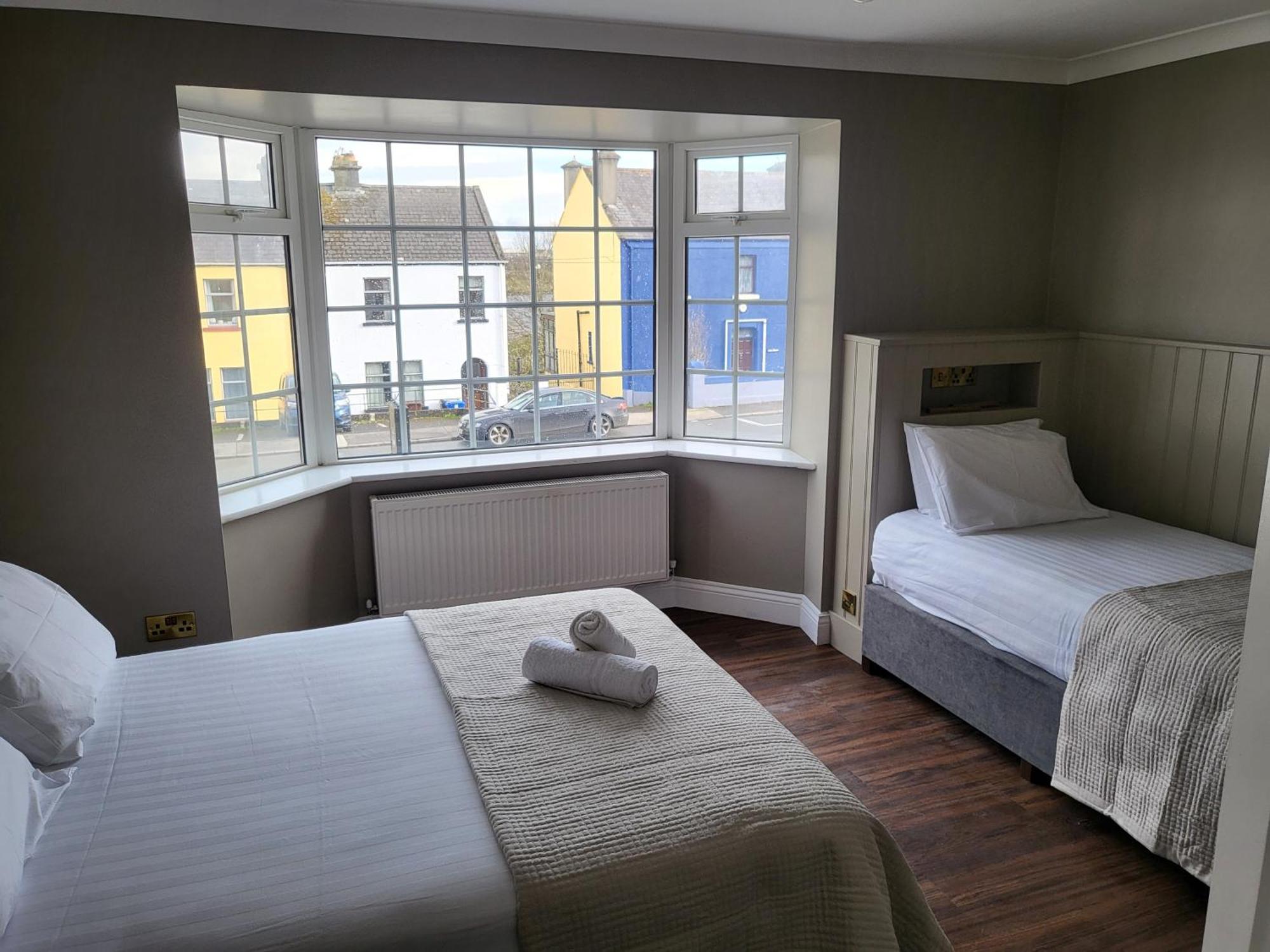 مبيت وإفطار غالواي Urban Nest Townhouse المظهر الخارجي الصورة